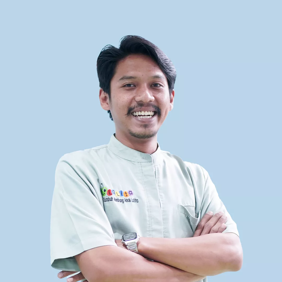 Nur Muhammad Ikhsan, S.Tr.Kes